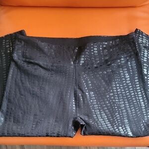 Fabletics Capri Leggings